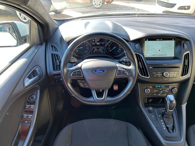 FORD FOCUS ST LINE 1.0 AUTO SPANISH LHD IN SPAIN 49000 MILES SUPERB 2017